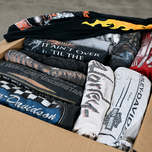 เสื้อยืดส่วนเกินจากคำสั่งซื้อที่ยกเลิก พร้อมจัดส่ง ผลิตในบังกลาเทศ เสื้อยืดพิมพ์ลายแบบไหล่ตก ขายส่งจำนวนมาก - Product Image 1