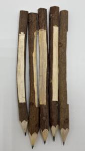 Lápices de madera de Neem cortados a mano Conifer Handmades, grafito natural rústico, color y forma personalizados, reutilizables, ecológicos. - Product Image 2