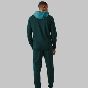 Pantalones Deportivos para Hombre al por Mayor OEM, Cintura Elástica, Diseño de Paneles, Bolsillos Laterales con Cremallera, Corte Regular, Personalizables - Product Image 3