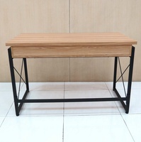 Support pour ordinateur portable moderne de haute qualité, bureau scolaire, design ergonomique confortable, surface en bois, couleur naturelle, tube en métal SCE PCD-194