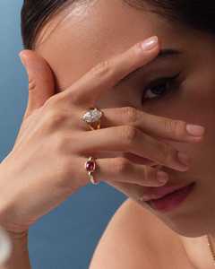 Anillo de Compromiso Solitario con Diamante Cultivado en Laboratorio de Corte Marquesa de 1 Quilate, Joyería Fina de Oro de 14K con Tallo Dividido, Minimalista y de Lujo, Certificado IGI - Product Image 4