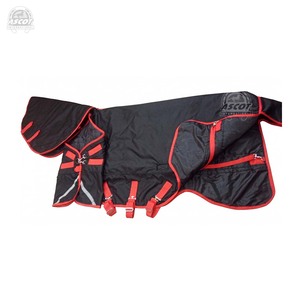 Ventes en gros de couvertures d'hiver équestres, 600 Dn Ripstop Polyester, légères, chaudes, logo personnalisé, tissu - Product Image 1