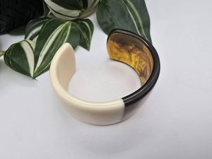 Resin Acrylic Handmade Opening <b>Bracelet</b> Trendy Round-Shaped <b>Bracelet</b> for Women Girls Customized Size Best Quality - Product Image 3