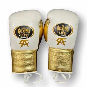 นวมชกมวย No Boxing No Life Pro Fight Gloves - สีทองเมทัลลิกและสีขาว หนังพรีเมียม แบบผูกเชือก สำหรับการฝึกซ้อมและการชกแบบ Heavy Bag - Product Image 5