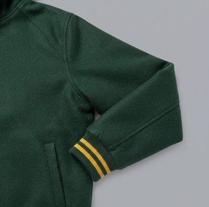 เสื้อแจ็คเก็ตวาร์ซิตี้มีฮู้ดสีเขียวเข้มสำหรับผู้ชาย ผ้าขนสัตว์ผสมโพลีเอสเตอร์เนื้อนุ่ม ติดกระดุมแป๊ก สไตล์เลตเตอร์แมน กันลม เสื้อคลุมกีฬา - Product Image 5