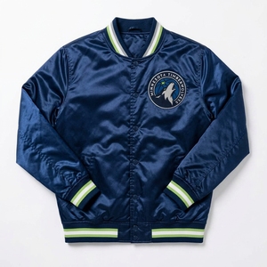 Veste bomber en satin marine pour homme, avec logo brodé et bordure verte, fabriquée au Pakistan, vente en gros - Product Image 1