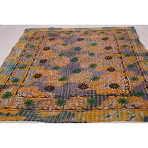 Colcha Lavinas Kantha Suzani Bordada a Mano, Colcha Floral de Algodón Vintage, Manta Boho India, Ropa de Cama Lavable - Product Image 3