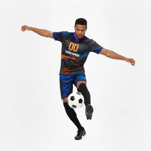 Camiseta de fútbol transpirable de talla grande para verano, manga corta, nombre del equipo personalizado, estampado por transferencia térmica, uniforme de fútbol de secado rápido. - Product Image 2