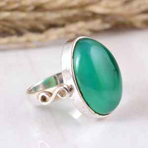 Anillo Ajustable Bohemio de Plata de Ley 925 Hecho a Mano con Ónix Verde, Joyería Artesanal Unisex con Cuentas Oxidadas, Estilo Vintage - Product Image 2