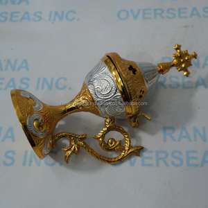 Quemador de Incienso de Latón Grabado de Lujo, Incensario Religioso Ornamental para Altar de Iglesia y Decoración de Sala de Oración - Product Image 4