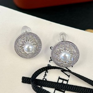 Pendientes de Plata de Ley con Diseño Retro Chino, con Forma de Corazón y Madreperla, Joyería Moderna y Brillante - Product Image 3