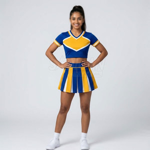 Tenue de cheerleading pour adultes avec haut, jupe et short – Légère, confortable, en polyester imprimé, personnalisable pour l'entraînement et les événements - Product Image 3