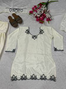 ดีไซน์ใหม่มาแรง ชุดเสื้อผ้าเครปเนื้อหนาแบบธรรมชาติ พร้อมกางเกงฟาร์ชี-ปาลาซโซ่ และผ้าคลุมไหล่ ดีไซน์ทันสมัย แห้งเร็ว พร้อมสวมใส่ - Product Image 4