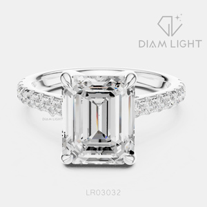 Bague de fiançailles et de mariage en or blanc 14 carats avec diamant de laboratoire taille émeraude 4,16 carats, certifié IGI, couleur F+, clarté VS+, et pavé de diamants - Product Image 1