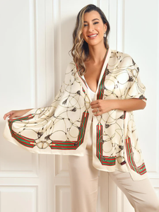 Bufanda cuadrada de calidad superior Impresión digital personalizada Tela ligera Suministro a granel MOQ bajo - Product Image 4