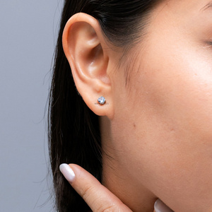 Pendientes de Oro Minimalistas Vaayu Jewels de 10K, 14K, 18K, Plata 925, 935, Chapados en Oro, con Engaste de Aguamarina, para Mujer, para Aniversario - Product Image 4