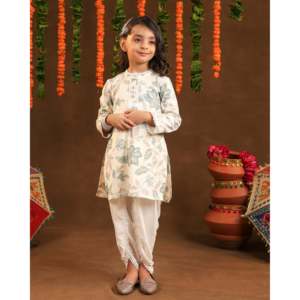 Ensemble Kurta Charme Tulipe Blanche Fait Main en Coton Vêtements Traditionnels Indiens - Product Image 4