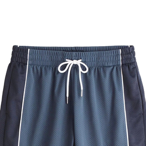 Shorts de football personnalisés professionnels en gros pour hommes, avec impression de haute qualité et étiquette personnalisée, shorts pour adultes. - Product Image 6