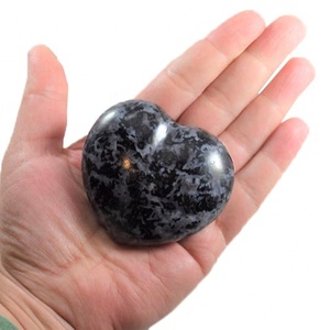 Poli à la main Indigo Gabbro Merlinite Puffy Heart Healing Spiritual Awakening Love Attraction & Witchy Aesthetic Room Decoration - Product Image 1