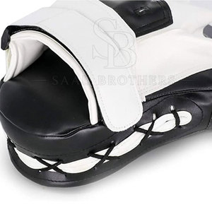 MMA Boxing Training Focus Pads Leather Durable Protective Curved Mitt Design Secure Wrist <b>Grip</b> Sports Training & Coaching Use - Product Image 6