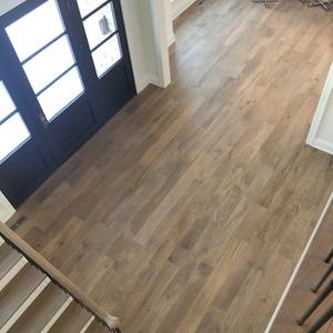 Planche de parquet en chêne blanc à deux couches, 7,5 po x 5/8 po (15/4 mm) x 24 po-75 po, système de jointure mâle et femelle, qualité Select Classic - Product Image 3