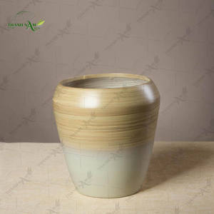 Jardinière en bambou filé artisanal - Pot de plante en bambou écologique pour la décoration intérieure et extérieure en provenance du Vietnam - Product Image 3
