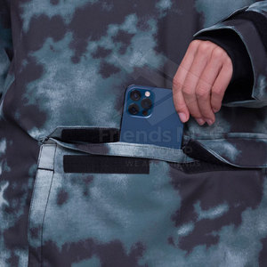 Veste d'hiver softshell à capuche avec logo frontal, fabriquée par un fabricant professionnel, écologique, légère, de haute qualité, fabriquée en usine - Product Image 4