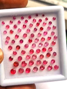 พลอยสปิเนลสีชมพูธรรมชาติ 240 เม็ด ขนาด 3 มม. ถึง 7 มม. รูปทรงวงรี ทรงหยดน้ำ ทรงกลม ทรงมาร์คีส์ เจียระไนแบบเหลี่ยม น้ำหนัก 50 กะรัต ขายส่ง Iroc คุณภาพสูง ราคา 550 ดอลลาร์สหรัฐ - Product Image 4
