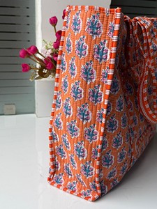 กระเป๋าช้อปปิ้งขนาดใหญ่สไตล์โบฮีเมียนแบบควิลท์ลายบล็อกพิมพ์มือ สำหรับผู้หญิง เหมาะสำหรับไปทะเลและเดินทาง - Product Image 2