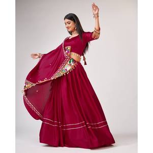 Ensembles de créateurs pour femmes Beautiful Gamthi Work Lehenga Choli - Product Image 1
