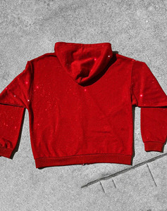 Sweat-shirts à capuche zippés pour hommes en molleton de coton épais personnalisés, entièrement ornés de strass rouges, coupe oversize, marque privée, production en gros - Product Image 3
