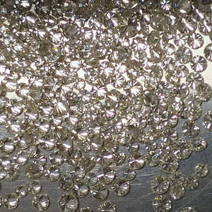 Diamantes redondos naturales de lujo de 0.80 mm a 1.25 mm, corte excelente, claridad VS SI GH, diamantes auténticos para uso en joyería. - Product Image 1