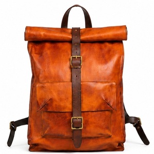 Mochila Vintage de Cuero Suave con Parte Superior Enrollable, Estilo Rugby, Bandolera Casual para Viajes, con Dos Correas, Alta Calidad, 20-39L, para Halloween y Navidad - Product Image 1