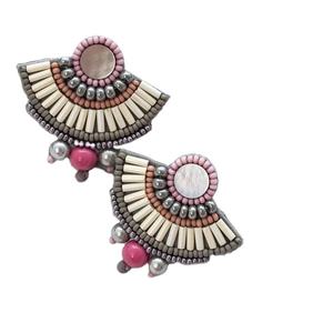 Fait à la main élégant haut à la mode mignon boucle d'oreille fantaisie nouveau Design dernier beau luxe à la mode par Hiba Enterprises - Product Image 1