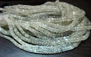 Cuentas facetadas de piedra lunar de Ceilán natural, forma rondelle, 5 mm, hebra de 7 pulgadas de largo - Product Image 2