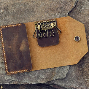 Handmade leather daily carry <b>wallet</b> with integrated key storage and premium finish genuine leather key <b>wallet</b> <b>smart</b> key <b>wallets</b> - Product Image 3
