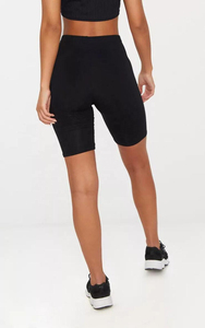 Shorts de yoga taille haute personnalisés avec logo pour femmes – Respirants, confortables et de haute qualité pour femmes modernes – Vente en gros - Product Image 2