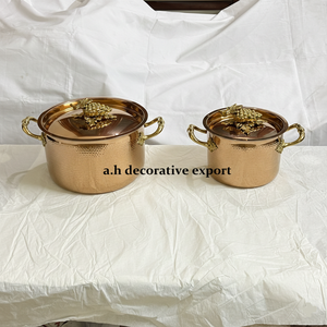 Ollas de Cocina de Metal Forjado a Mano con Tapas, Diseño Europeo Moderno, Ecológicas, Aptas para Alimentos, Compatibles con Gas e Inducción - Product Image 4