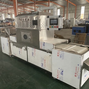 Séchoir à micro-ondes continu de haricot de noix Séchoir à larves de scorpion Machine à sécher les insectes de ver à soie - Product Image 2