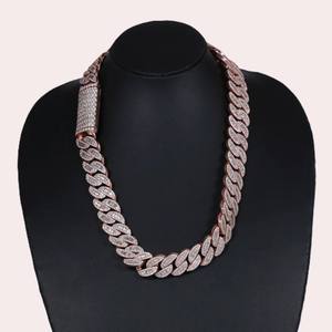 Collection Hip Hop : Pendentif et breloques en moissanite taille ronde, chaîne cubaine en argent sterling blanc et rose pour homme - Product Image 1