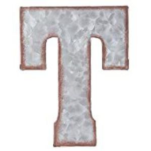 Décoration murale industrielle en métal galvanisé en forme de lettre T, finition zinc rustique, signe alphabétique pour la décoration de ferme, de maison, de mariage ou d'événement - Product Image 1