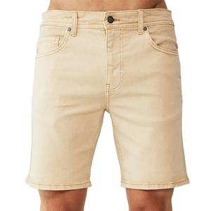 Proveedor de pantalones cortos de mezclilla en Pakistán, Jack and Jones JWHRICK, color beige claro, para hombre, de algodón elástico, corte regular, hasta la rodilla, con dobladillo enrollado. - Product Image 1