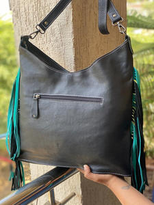 กระเป๋าสะพายข้างหนังสไตล์โบโฮประดับพู่สำหรับผู้หญิงกระเป๋าถือช้อปปิ้งมีพู่ทำจากหนังโลหะงานแกะสลักด้วยมือจริงแบบตะวันตก - Product Image 4