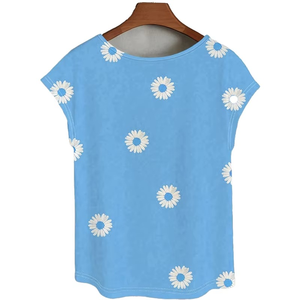 Venta al por mayor: Nuevo estilo de verano para mujer, camiseta holgada de algodón y elastano con estampado de flores de manzanilla, transpirable, antipilling, cuello en V y manga corta. - Product Image 4