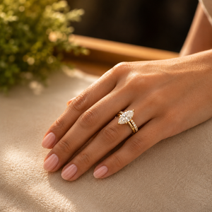 Anillo de compromiso de oro amarillo chapado en oro de 18 quilates para el Día de San Valentín, con halo oculto de moissanita, corte marquesa clásico, anillo de propuesta de diamantes - Product Image 6