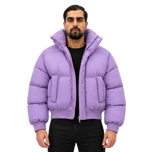 Blouson matelassé violet pour homme, col montant, fermeture éclair, rembourrage épais en polyester, coupe décontractée, à capuche, couleur unie, pour l'hiver - Product Image 1