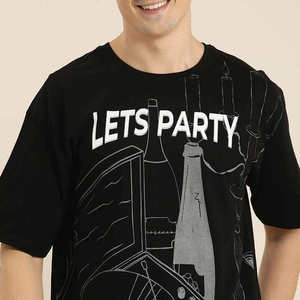 Camiseta extragrande única con estructura relajada y tacto ligero, diseñada para brindar comodidad, estilo y fácil uso diario. - Product Image 4