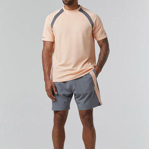 Nuevo conjunto deportivo de 2 piezas para hombre, talla grande, personalizado, con camiseta y pantalones cortos, diseño moderno y cómodo, con tu propio logotipo de marca. - Product Image 5