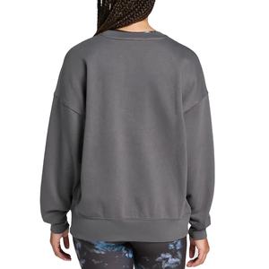 Sweat-shirt gris chiné durable pour femme avec col boutonné et détail poches, ourlet côtelé, idéal pour l'entraînement hivernal, 100 % coton molletonné - Product Image 5