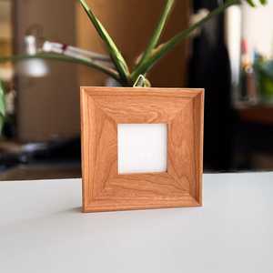 Little <b>Wooden</b> <b>Picture</b> <b>Frame</b> / Cherry / Small and simple - Product Image 3